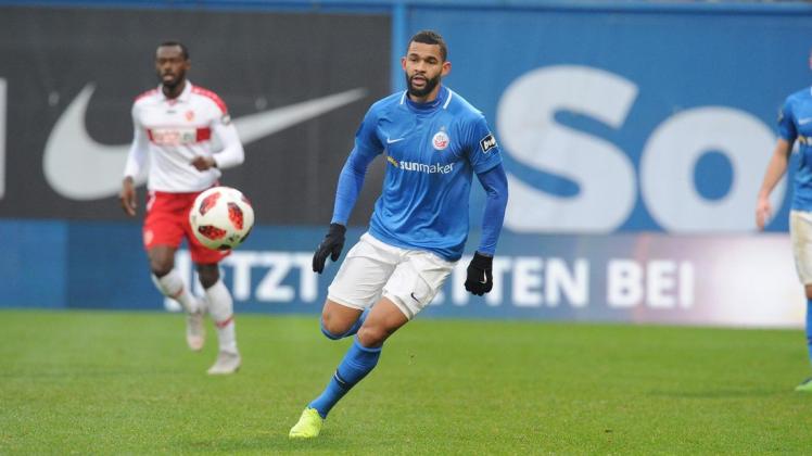 Die Ziele von Cebio Soukou in den verbleibenden 18 Saisonspielen: „Ich will mich voll reinhängen, Gas geben, Tore machen und der Mannschaft helfen“, so der Angreifer.