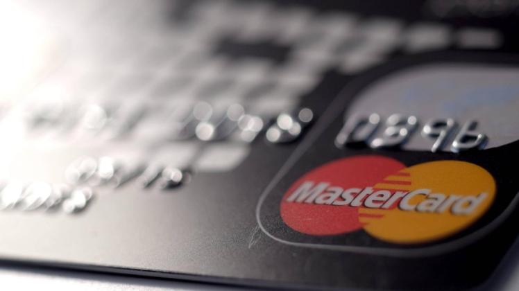 Laut EU-Kommission hat Mastercard zu hohe Gebühren verlangt. Nun gibt es eine Millionenstrafe. Foto: imago/Priller&Maug
