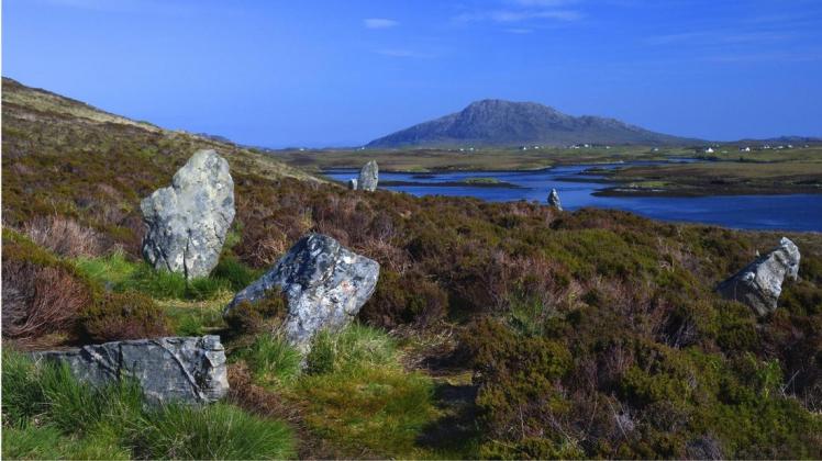 Steinkreise wie dieser in Pobull Fhinn, Schottland, treten in dieser Gegend sehr häufig auf. Allerdings ist nicht jeder mehrere tausend Jahre alt. Symbolfoto: imago/blickwinkel