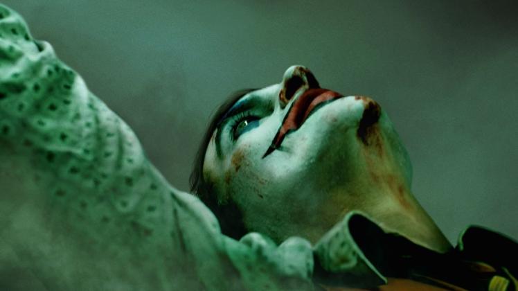 Der neue Joker: Was wird die FSK zu Joaquin Phoenix Horrorclown sagen? Foto: Warner Bros