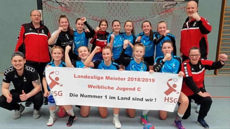 Machte es spannend: das C-Jugend-Team der HSG Delmenhorst. Trotz einer Niederlage wurde es Landesliga-Meister. 