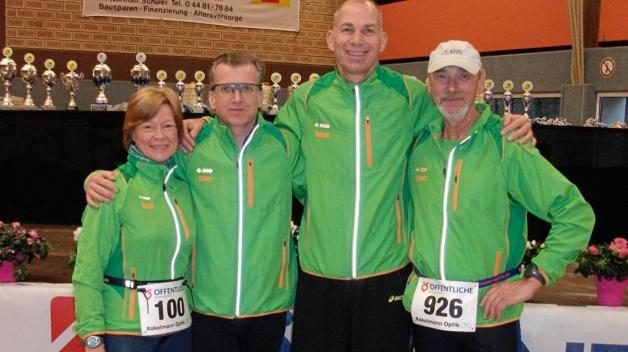 Starteten für den LT Ganderkesee im 13-Kilometer-Lauf der Sandkruger Schleife 2019: (von links) Birgit Möller, Oliver Respondek, Robert Oestmann und Gernot Kaus. Starteten für den LT Ganderkesee im 13-Kilometer-Lauf der Sandkruger Schleife 2019: (von links) Birgit Möller, Oliver Respondek, Robert Oestmann und Gernot Kaus.