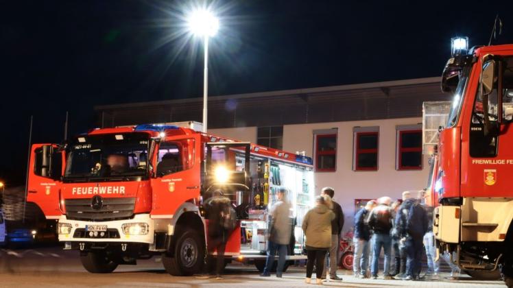 Das neue Löschgruppenfahrzeug für die Hagenower Feuerwehr wurde bei seinem Eintreffen gleich gebührend empfangen. Die offizielle Übergabe ist für Mitte April geplant.