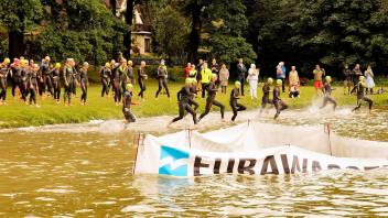 2022 soll es noch eine große Jubiläumsparty geben, doch dann steht die weitere Austragung des Eurawasser-Fun-Triathlons auf der Kippe. Gibt es noch Hilfe für die Güstrower Traditionsveranstaltung?