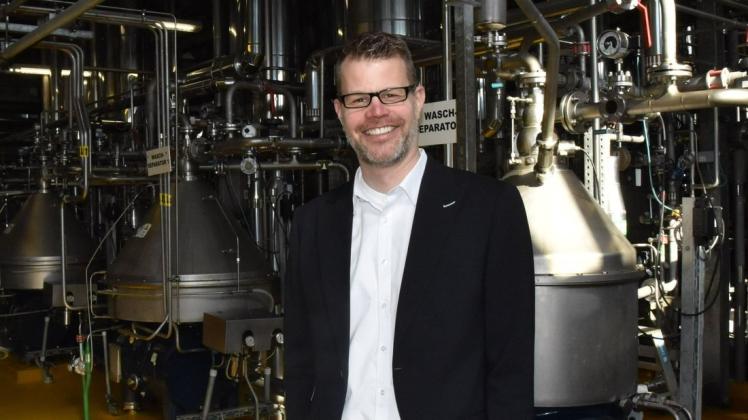 In dieser Anlage entsteht Biodiesel. Axel Munderloh ist Prokurist bei Ecomotion in Sternberg.