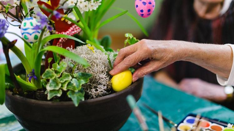 Den therapeutischen Möglichkeiten der Gartentherapie für und mit Menschen mit Demenz widmet sich am 21. März ein Vortrag in Parchim. Den therapeutischen Möglichkeiten der Gartentherapie für und mit Menschen mit Demenz widmet sich am 21. März ein Vortrag in Parchim.