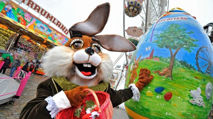 Nach zwei Jahren soll der Rostocker Ostermarkt erstmals wieder auf dem Neuen Markt und in der Kröpeliner Straße stattfinden.