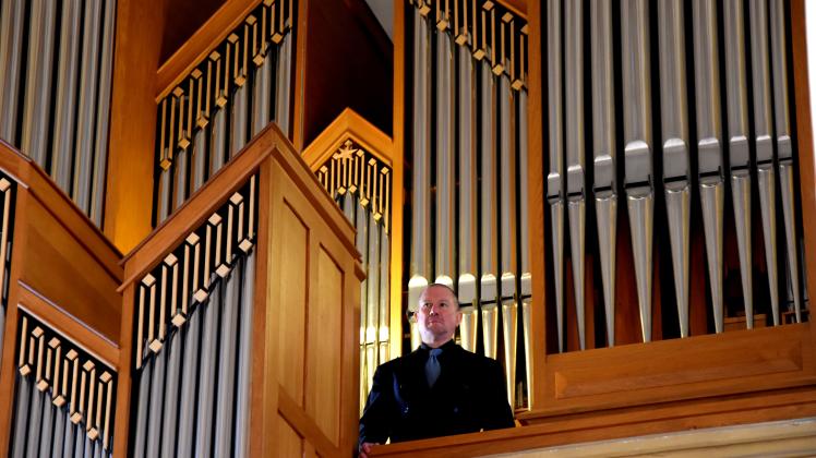 Im Rahmen der Schnitger-Tage finden in der Kirche  St. Cyprian und Cornelius in Ganderkesee in diesem Jahr fünf Konzerte statt, die die Schnitger-Orgel der Kirche unterschiedlich brillieren lassen.