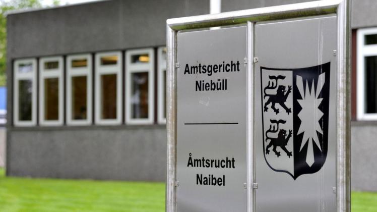 Ein Schöffengericht in Niebüll verurteilte am Donnerstag einen 42-Jährigen wegen Vergewaltigung.