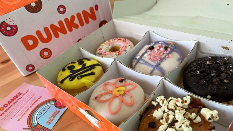 Für Zucker-Junkies ein Traum: Die bestellten Dunkin' Donuts kurz nach der Lieferung.