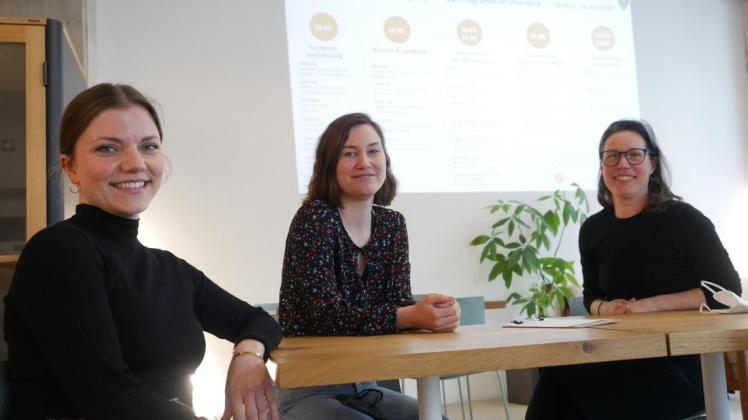 In Schwerin öffnen diese Damen ihre Coworking Spaces. Sarah Westphal vom „Kreativquartier“, Elisa Witt vom „Tisch“ und Mascha Thomas-Riekoff vom Digitalen Innovationszentrum (v.l.).