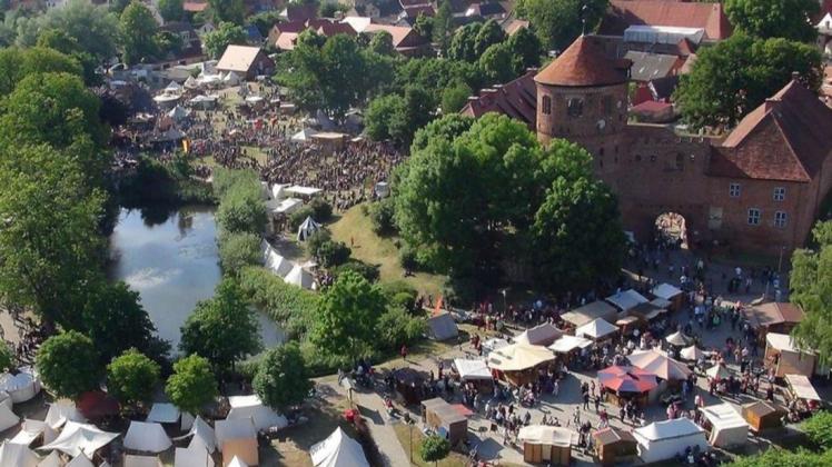 Für das Burgfest in Neustadt-Glewe beginnt in Kürze der Ticket-Verkauf.