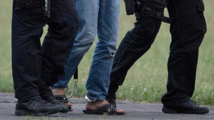 Ali B., der Tatverdächtige im Todesfall Susanna, war an Bord einer Lufthansa-Maschine aus dem nordirakischen Erbil von der Bundespolizei nach Frankfurt gebracht worden. 