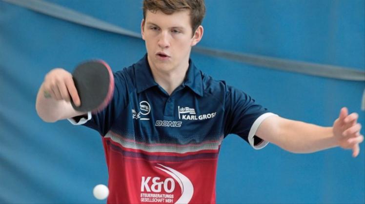 Tom Piper peilt mit dem TuS Hasbergen einen Platz in der Spitzengruppe der Tischtennis-Bezirksliga an. Tom Piper peilt mit dem TuS Hasbergen einen Platz in der Spitzengruppe der Tischtennis-Bezirksliga an.
