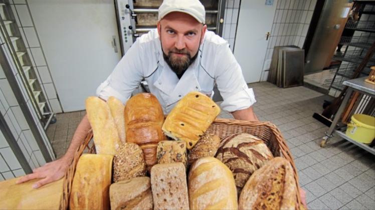 Bäckermeister Christian Brück (34) aus Delmenhorst lässt sich zum Brotsommelier weiterbilden. 