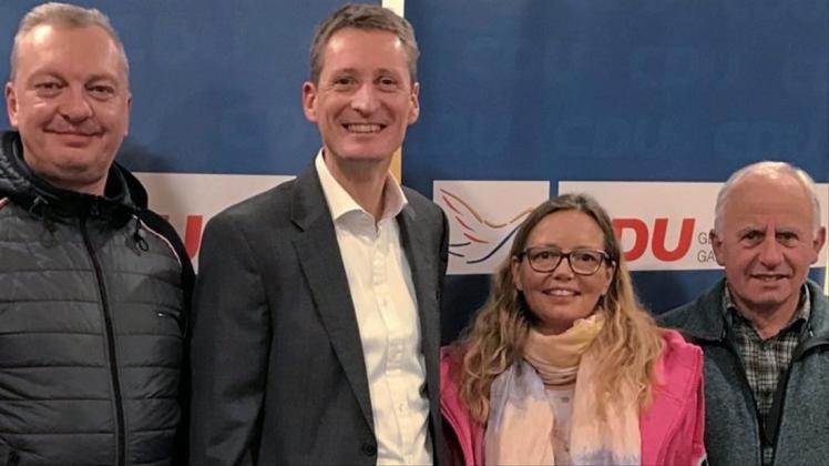 Ralf Wessel (Mitte) löst Cindy Klüner als Fraktionschef der CDU ab. Zu Stellvertretern wurden Stephan Neitzel (links) und Günter Westermann gewählt. 
