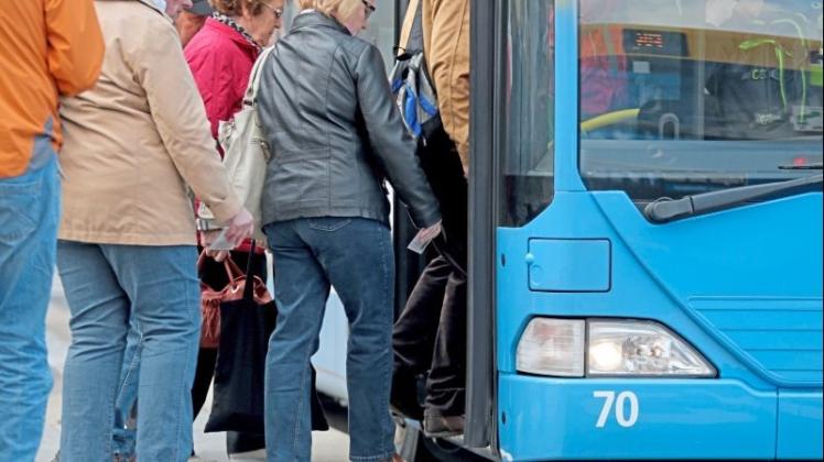Die Gemeinde Stuhr will das öffentliche Nahverkehrsangebot verbessern. Symbolfoto: Jan Woitas/dpa Die Gemeinde Stuhr will das öffentliche Nahverkehrsangebot verbessern. Symbolfoto: Jan Woitas/dpa