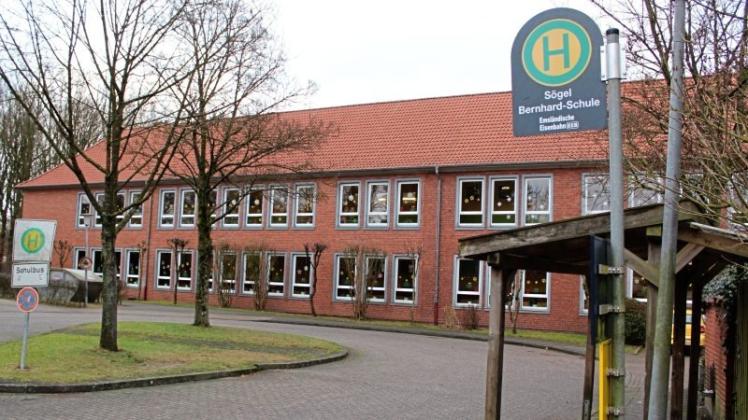 Die Bernhardschule in Sögel soll nach einem mehrheitlichen Beschluss des Gemeinderates an gleicher Stelle neu gebaut werden. 