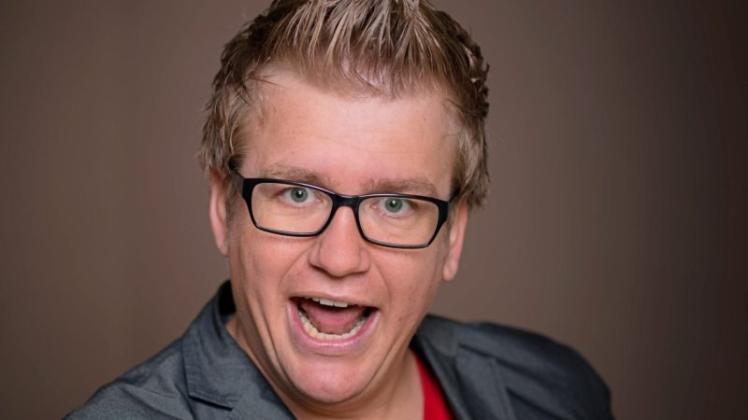Bekannte Stimmen parodiert Comedian Thorsten Bär am kommenden Donnerstag in der Divarena. 