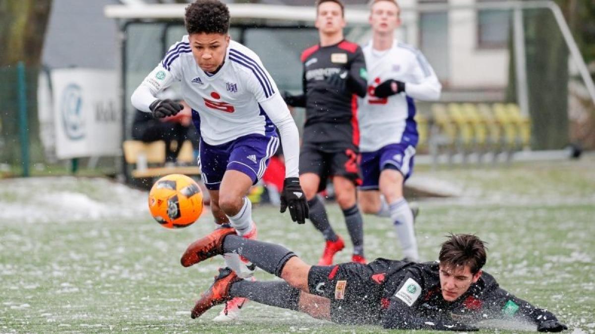 VfL-U-19 gleicht 0:2 aus – und kassiert in Überzahl das