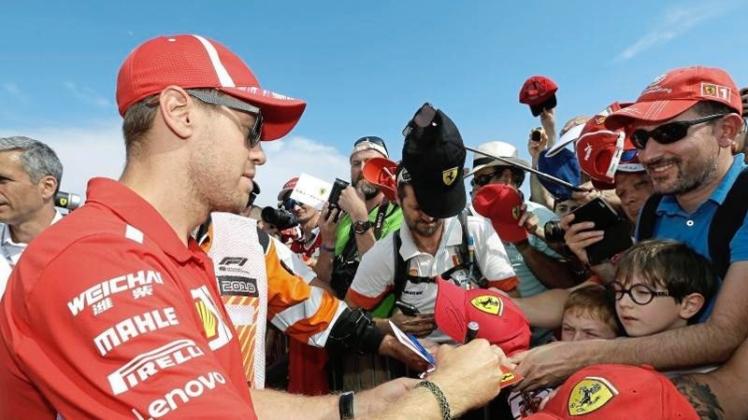Auch in Frankreich beliebt: Ferrari-Star Sebastian Vettel. 