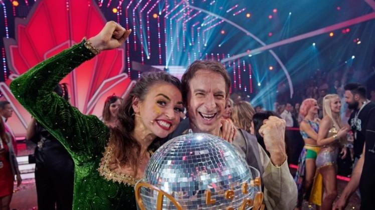 Let’s Dance – das Finale 2018: An der Seite seiner Profi-Tänzerin Ekaterina Leonova wird Ingolf Lück zum weltweit ältesten Sieger aller „Let‘s Dance“-Ausgaben. 