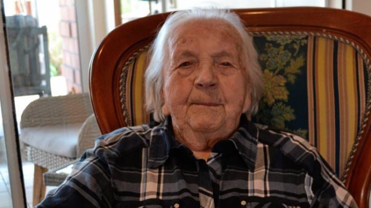 Ein besonderes Ereignis feiert Margarete Franke im Seniorenheim in Moordeich: Die Stuhrerin wird 100 Jahre alt. 