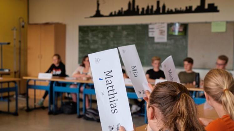 Kommunalpolitik steht im Mittelpunkt des Planspiels „Pimp Your Town“, an dem 100 Schüler des Gymnasiums Bersenbrück teilnehmen. Am Montag spielen sie vor Publikum eine Sitzung des Bersenbrücker Samtgemeinderates. 