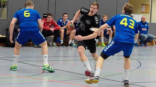 Die Landesliga-Handballer der HSG Grüppenbühren/Bookholzberg haben in der Weser-Ems-Staffel gegen den TV Bissendorf-Holte II den dritten Sieg in Folge eingefahren. Die Landesliga-Handballer der HSG Grüppenbühren/Bookholzberg haben in der Weser-Ems-Staffel gegen den TV Bissendorf-Holte II den dritten Sieg in Folge eingefahren.