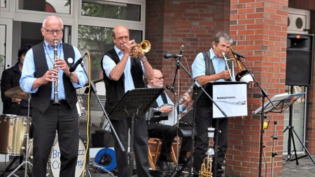 Für Musik beim Bürger-Picknick sorgte die Bram Jazz Company. 