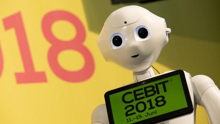 Pepper lädt zur Cebit 2018: Der humanoide Roboter ist seit mehreren Jahren Stammgast auf der IT-Messe in Hannover. 
