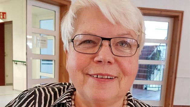 Ex-Ratsfrau Karin Höfer gründete das „Bissendorfer Schulprojekt“ vor zehn Jahren um den Teufelskreis zwischen Armut und mangelnder Bildung zu durchbrechen. Foto: Uwe Höfer Ex-Ratsfrau Karin Höfer gründete das „Bissendorfer Schulprojekt“ vor zehn Jahren um den Teufelskreis zwischen Armut und mangelnder Bildung zu durchbrechen. Foto: Uwe Höfer