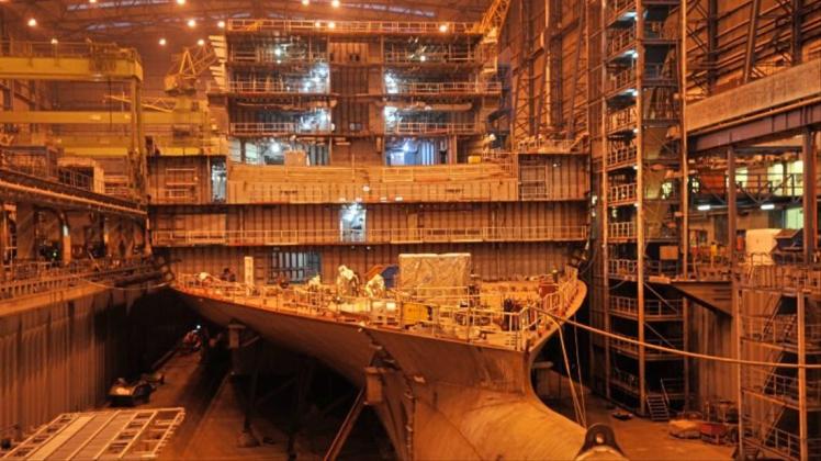 Die Papenburger Meyer Werft ist nach eigenen Angaben bei mehreren Schiffsneubauten deutlich im Zeitverzug. 