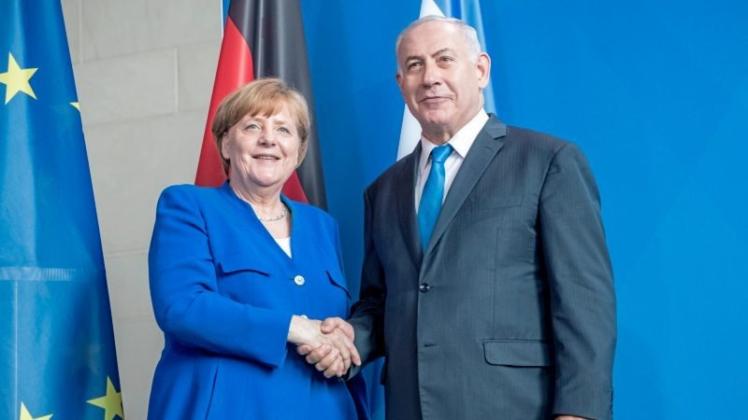 Freundschaft trotz Meinungsverschiedenheiten: Bundeskanzlerin Angela Merkel und Israels Ministerpräsident Benjamin Netanjahu in Berlin. 