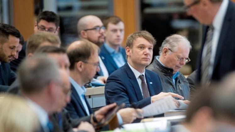 Auslöser der Kritik im Delmenhorster Stadtrat waren unter anderem Äußerungen des Sachsen-Anhaltischen AfD-Politikers André Poggenburg. Auslöser der Kritik im Delmenhorster Stadtrat waren unter anderem Äußerungen des Sachsen-Anhaltischen AfD-Politikers André Poggenburg.
