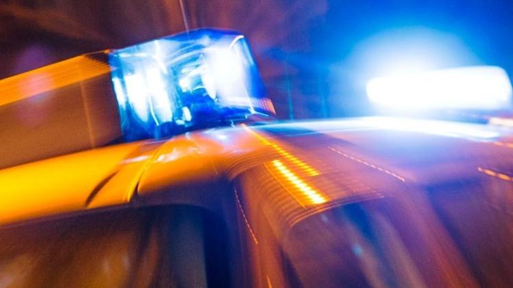 Sturzbetrunken hat ein 54-jähriger Autofahrer aus der Gemeinde Großenkneten am Montagabend in Ahlhorn einen Verkehrsunfall verursacht. 

            
Symbolfoto: Michael Gründel