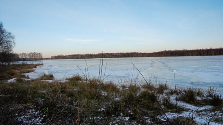 Das Theikenmeer in Werlte soll touristisch erschlossen werden. Ersten Plänen zufolge könnten ein Rundweg und Aussichtstürme errichtet werden. 