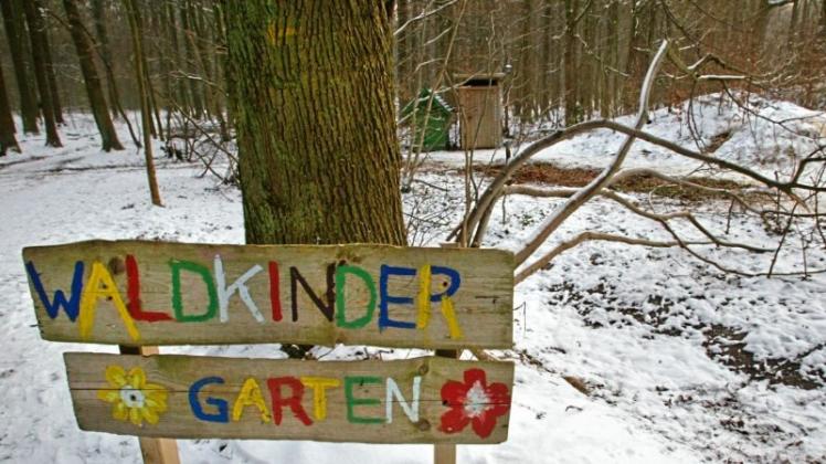 Die CDU erntet für ihren Vorschlag zu einem Waldkindergarten in Hasbergen Hohn und Spott. CDU-Fraktionschefin Susanne Breiwe hatte vorgeschlagen, Kinder bei schlechtem Wetter in einem transportablen Holzwagen unterzubringen, der bislang bei den Weihnachtsmärkten eingesetzt wurde.Archivfoto: Jörn Martens