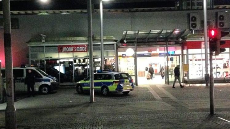 Nach dem Pöbel-Vorfall in einer Nordwestbahn am Dienstag hat die Bundespolizei am Freitagabend am Delmenhorster Bahnhof Präsenz gezeigt. 