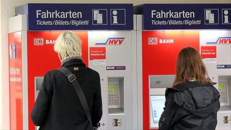 Die Deutsche Bahn will ihre Ticketpreise um etwa 1 Prozent erhöhen. 