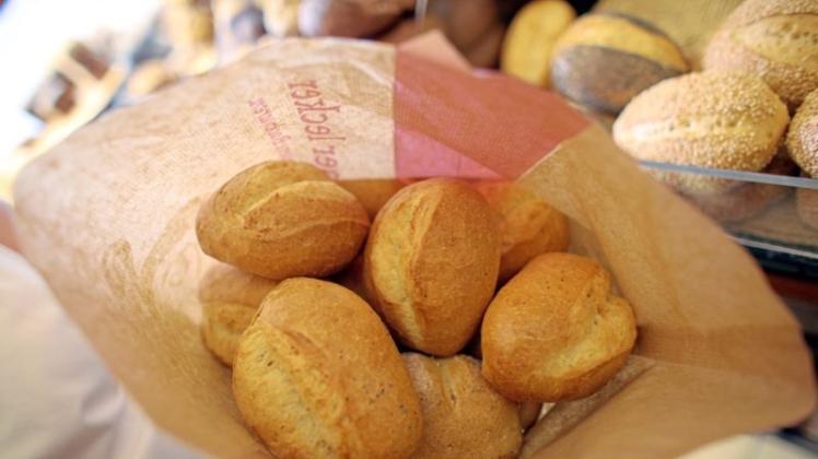 Frische Brötchen gehören zu jedem Osterbrunch dazu. Aber welche Bäcker in Delmenhorst und Ganderkesee haben an den Feiertagen geöffnet? Frische Brötchen gehören zu jedem Osterbrunch dazu. Aber welche Bäcker in Delmenhorst und Ganderkesee haben an den Feiertagen geöffnet?