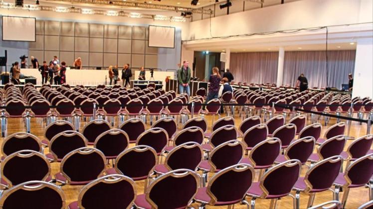 Verhandlung im Festsaal: Wegen des gewaltigen öffentlichen Interesses findet der Prozess in den Weser-Ems-Hallen statt. 