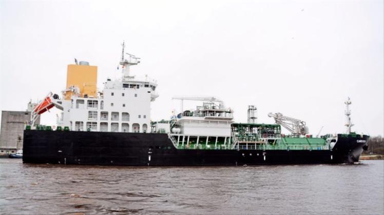 Brachte die erste Ladung LNG für die „AIDAnova“: Das niederländische Tankschiff „Cardissa“. 