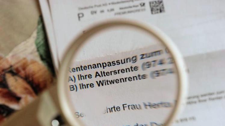 Die Bezüge der mehr als 20 Millionen Rentner in Deutschland steigen ab Juli um mehr als drei Prozent. 