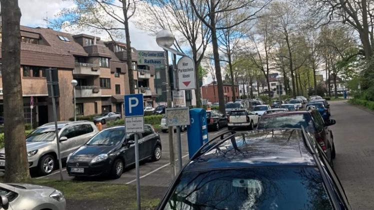 Am Delmenhorster Vorwerk ist Platz für mindestens 62 zusätzliche Parkplätze. Am Delmenhorster Vorwerk ist Platz für mindestens 62 zusätzliche Parkplätze.