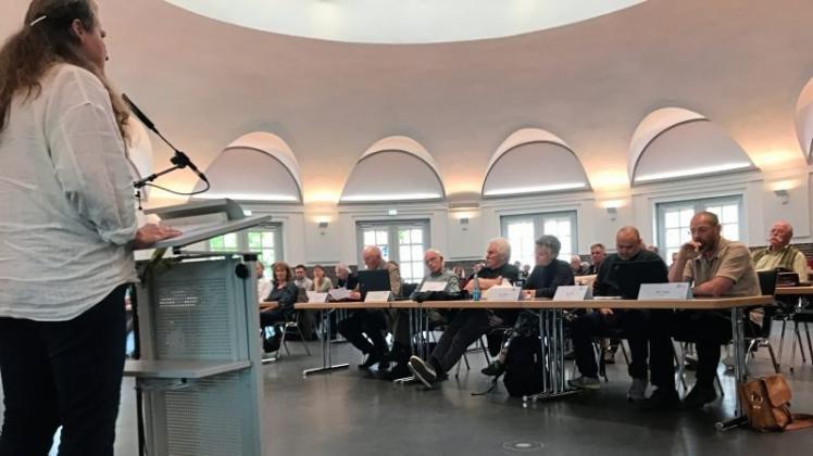 Die Ratspolitik in Delmenhorst hat sich im Planungsausschuss am Dienstagabend (Foto) gegen ein Parkdeck Am Vorwerk ausgesprochen. 