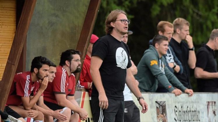 Empfängt mit seinem Team an diesem Freitag Frisia Wilhelmshaven: Lars Möhlenbrock, Trainer des Bezirksligisten FC Hude. 