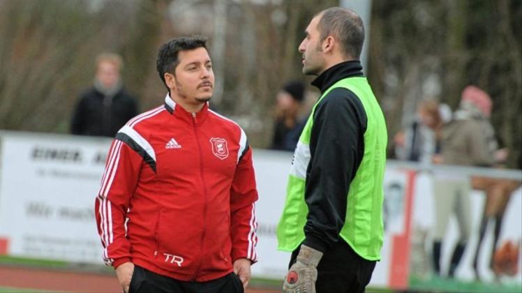 Er möchte bei RW Hürriyet als Trainer aufhören: Mete Döner (links). 