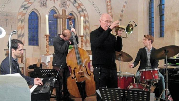 Erfolg muss sein: Kommunale Jazz-Veranstaltungen wie wiederholt mit Uli Beckerhoffs Quartett wird es wohl nur noch in der Sankt-Katharinen-Kirche in Schönemoor geben. Archivfoto: Stefan Steinmetz