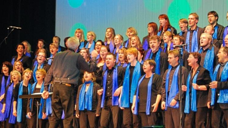 Der Wildeshauser Gospelchor „Joyful Voices“ unter der Leitung von Ralf Grössler singt in der Stadtkirche zum Gedenken an Dr. Martin Luther King Gospels und Spirituals. Der Wildeshauser Gospelchor „Joyful Voices“ unter der Leitung von Ralf Grössler singt in der Stadtkirche zum Gedenken an Dr. Martin Luther King Gospels und Spirituals.